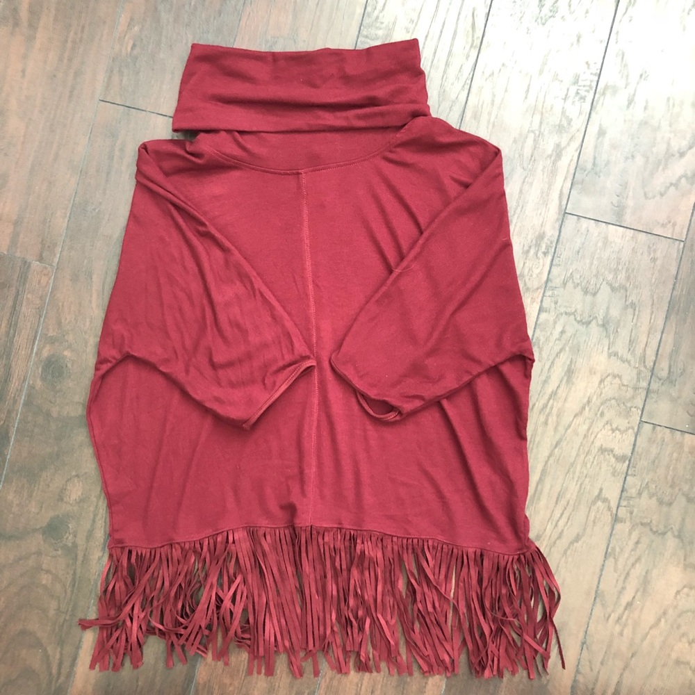 NWT Terre Bleue 3/4 Sleeve Turtle Neck w/ Fringe L
